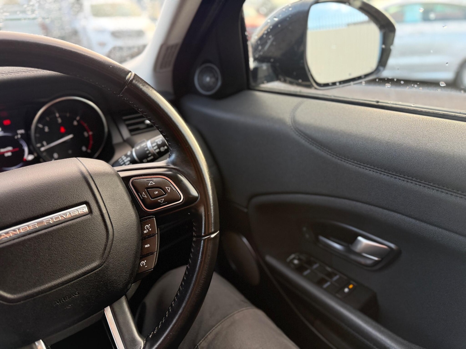 Used Land Rover Range Rover Evoque 2018 for sale - 76898988: Photo 11