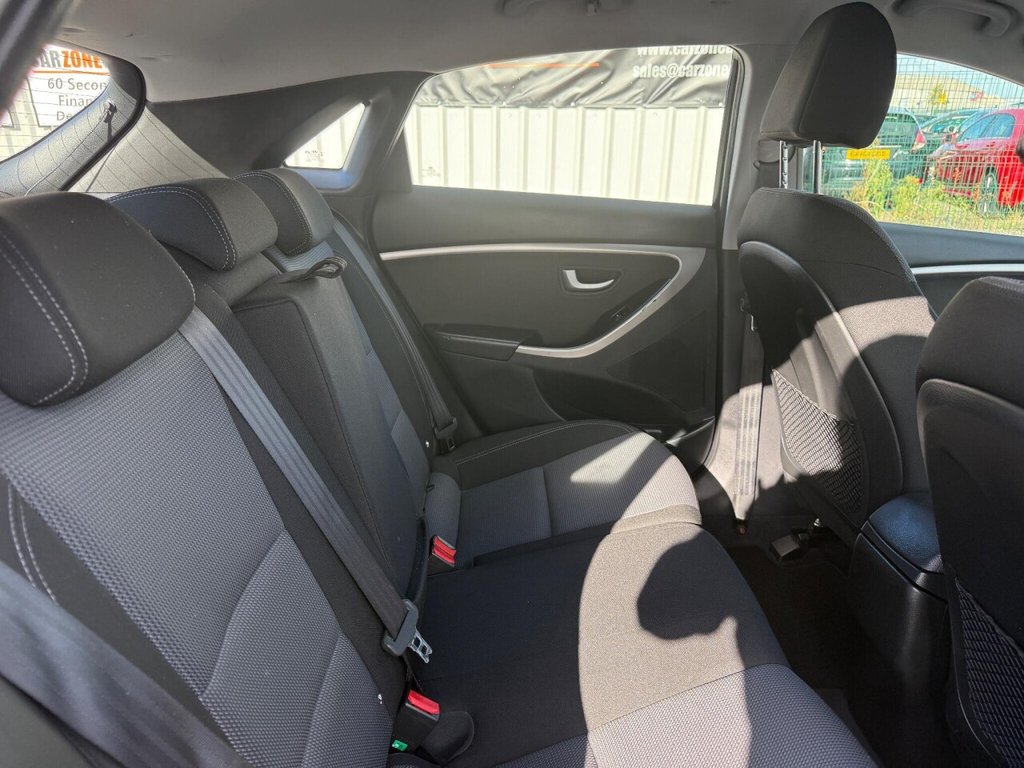 Used Hyundai i30 2015 for sale - 77112891: Photo 14