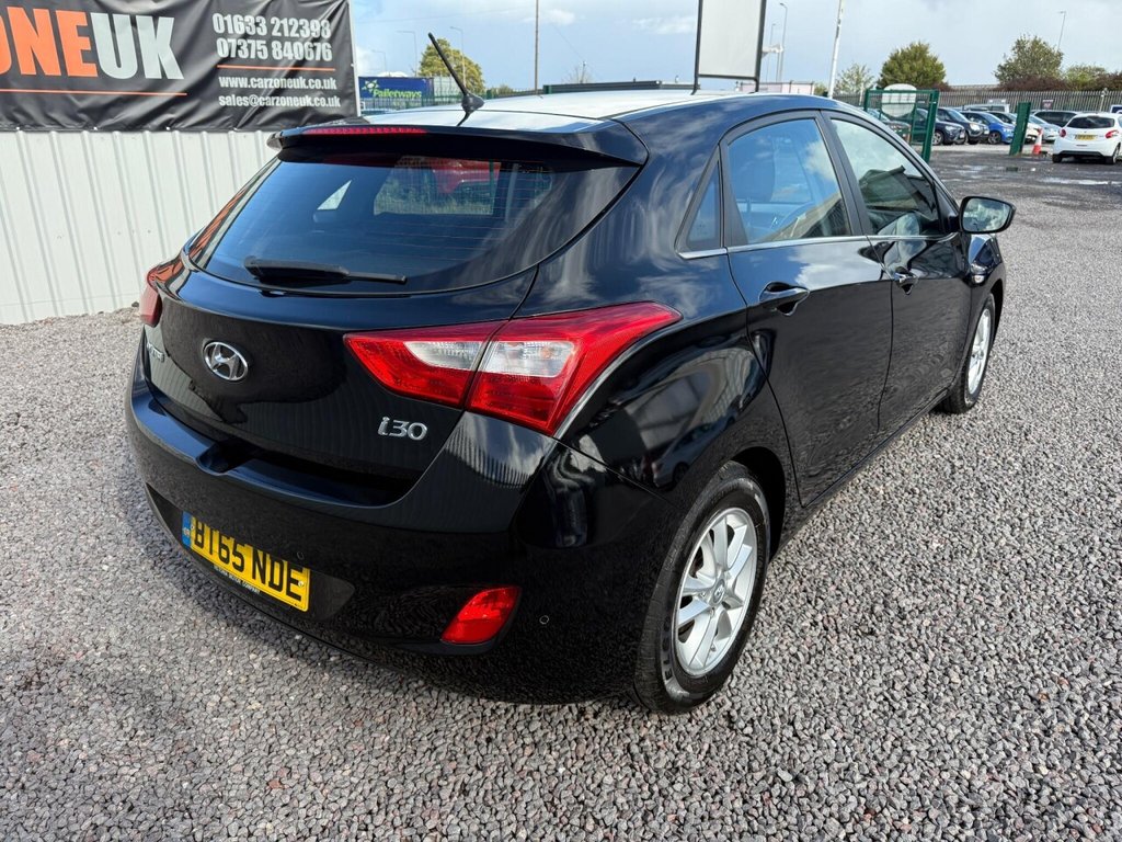 Used Hyundai i30 2015 for sale - 77112891: Photo 9