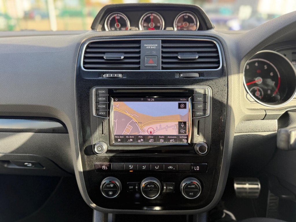 Used Volkswagen Scirocco 2017 for sale - 77112908: Photo 19