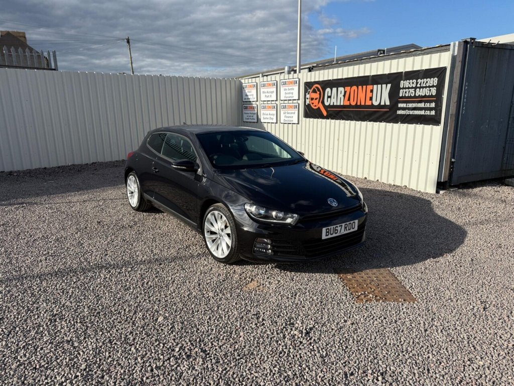 Used Volkswagen Scirocco 2017 for sale - 77112908: Photo 2