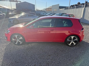 Used Volkswagen Golf 2016 for sale - 77112901: Photo