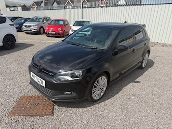 Used Volkswagen Polo 2017 for sale - 79733995: Photo