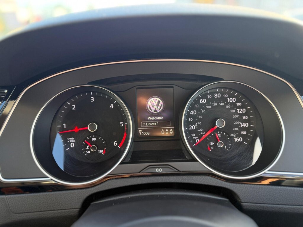 Used Volkswagen Passat 2016 for sale - 77200233: Photo 22