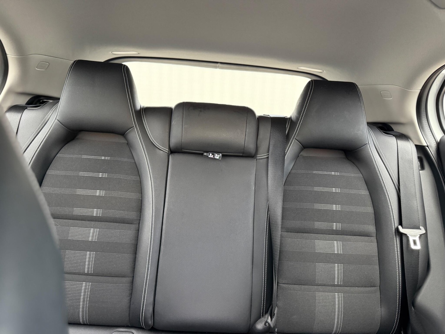 Used Mercedes-Benz GLA 2019 for sale - 76688567: Photo 11