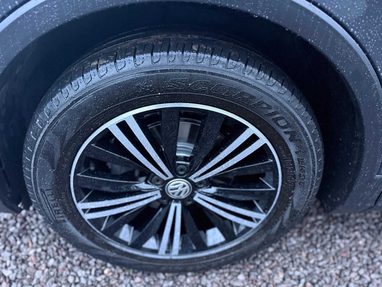 Used Volkswagen Tiguan 2018 for sale - 76976537: Photo 18