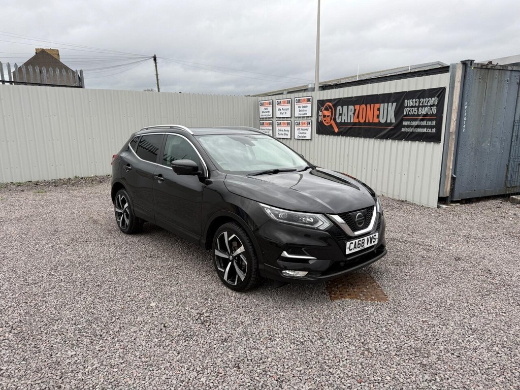 Used Nissan Qashqai 2018 for sale - 77112907: Photo 2