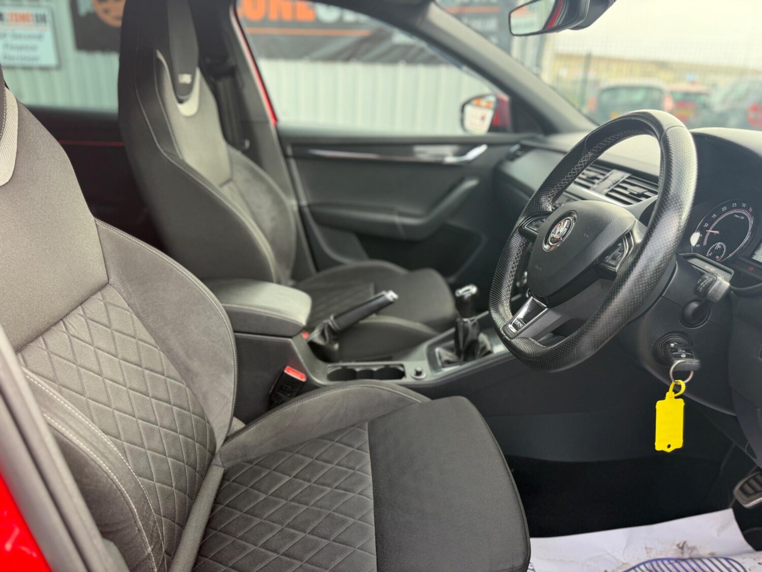 Used Skoda Octavia 2018 for sale - 77812883: Photo 11