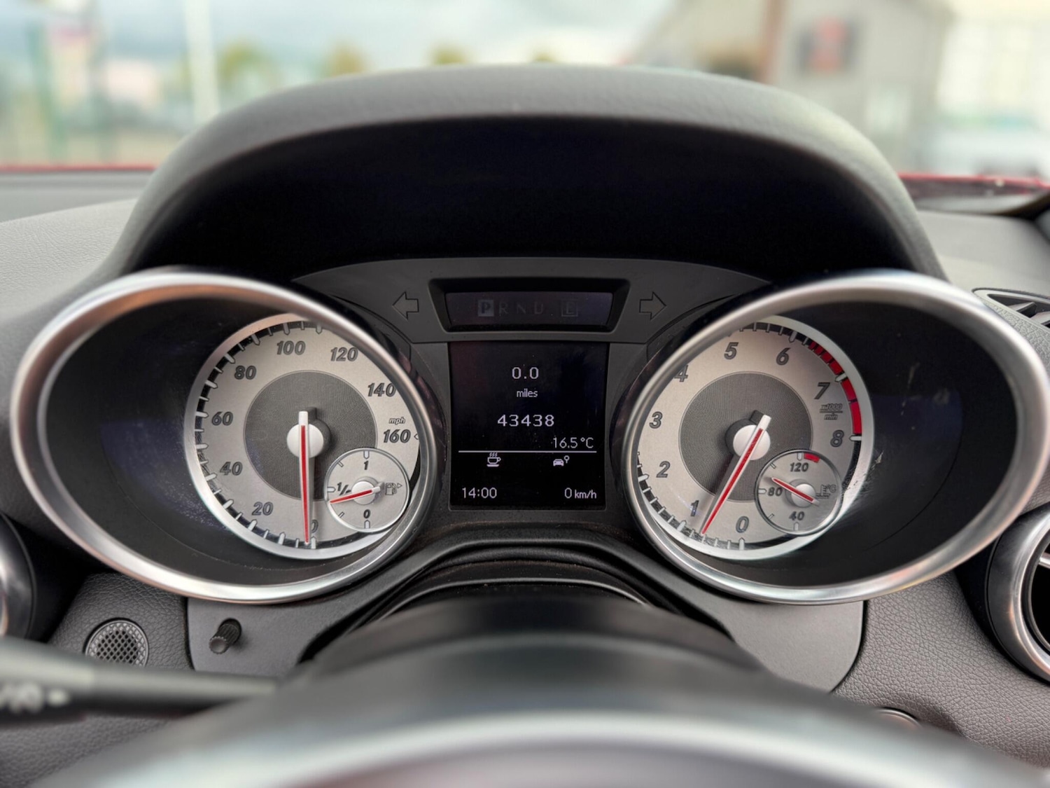 Used Mercedes-Benz SLK 2011 for sale - 76689008: Photo 26