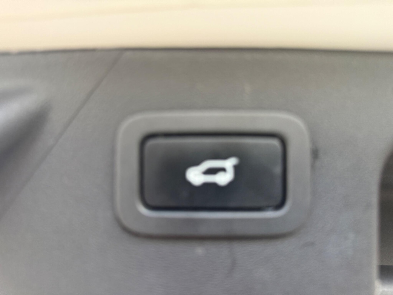 Used Land Rover Discovery Sport 2018 for sale - 77066334: Photo 18