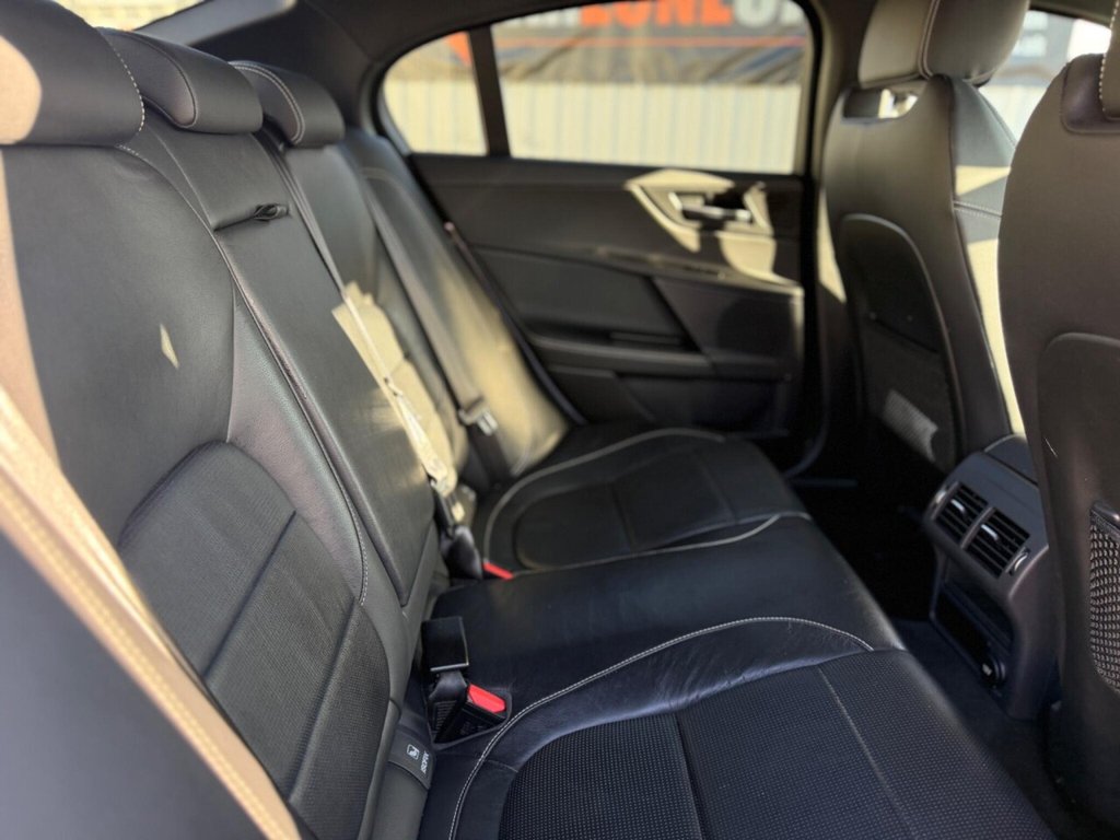 Used Jaguar XE 2018 for sale - 77112892: Photo 13