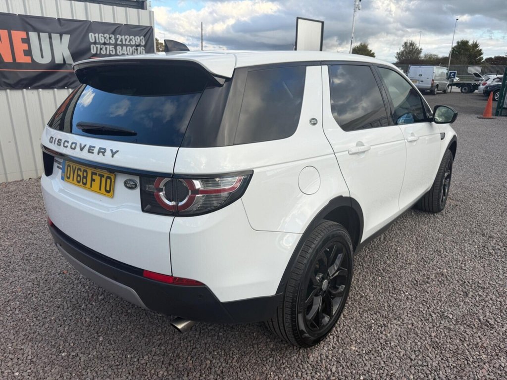 Used Land Rover Discovery Sport 2018 for sale - 77112890: Photo 9