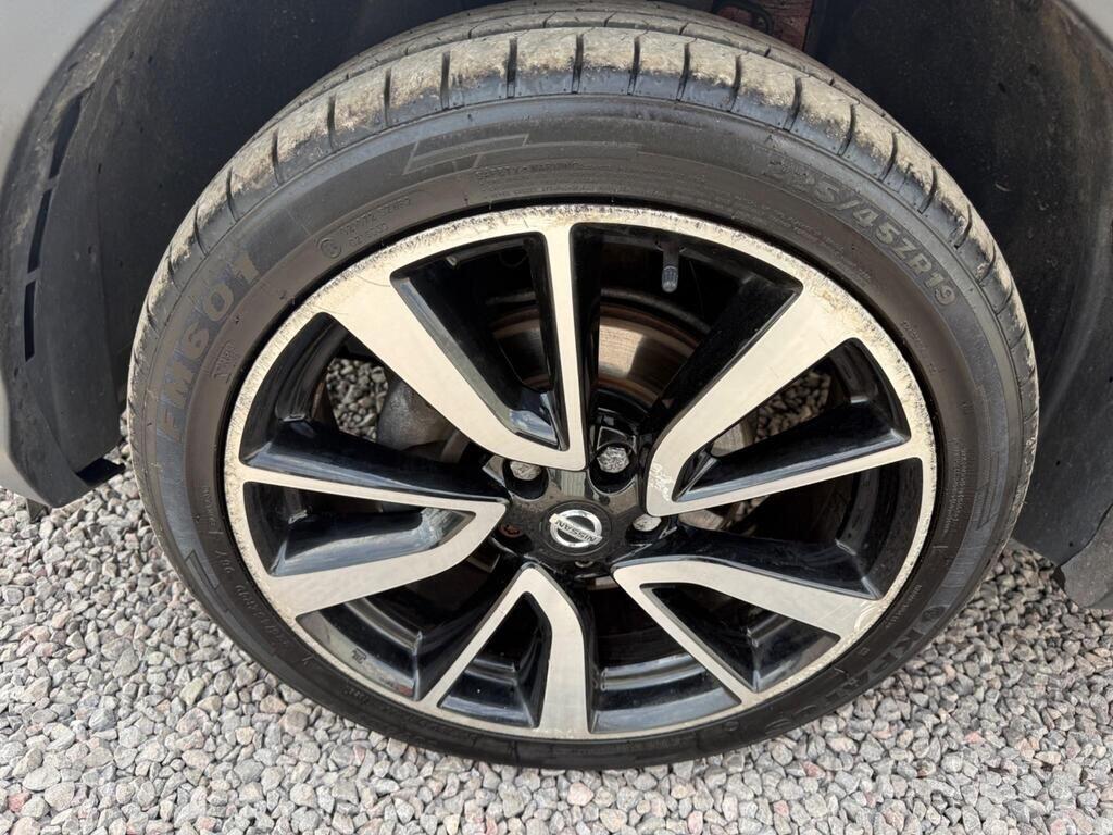 Used Nissan Qashqai 2017 for sale - 76689869: Photo 18