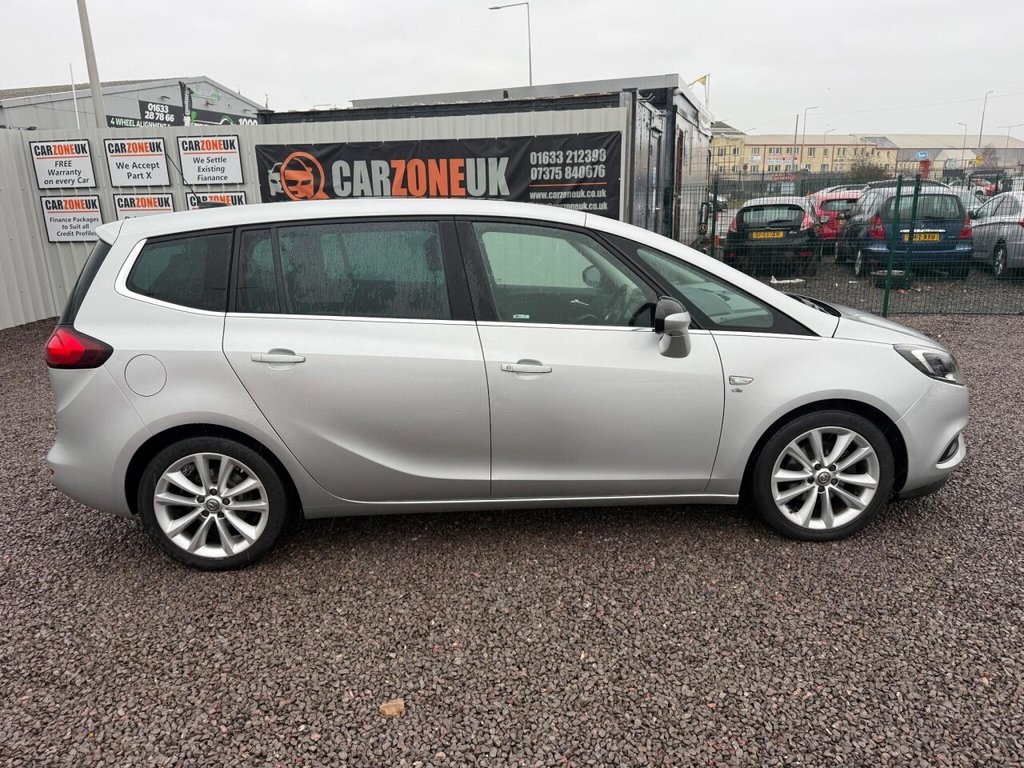 Used Vauxhall Zafira 2017 for sale - 77161641: Photo 8