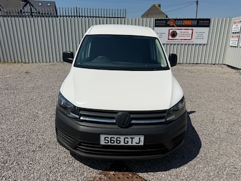 Used Volkswagen Caddy Maxi 2016 for sale - 78699791: Photo