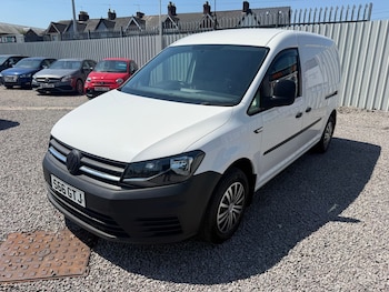 Used Volkswagen Caddy Maxi 2016 for sale - 78699791: Photo