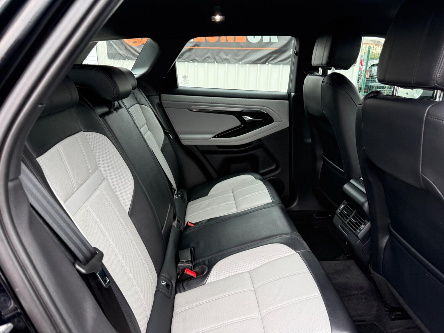 Used Land Rover Range Rover Evoque 2019 for sale - 77812877: Photo 12