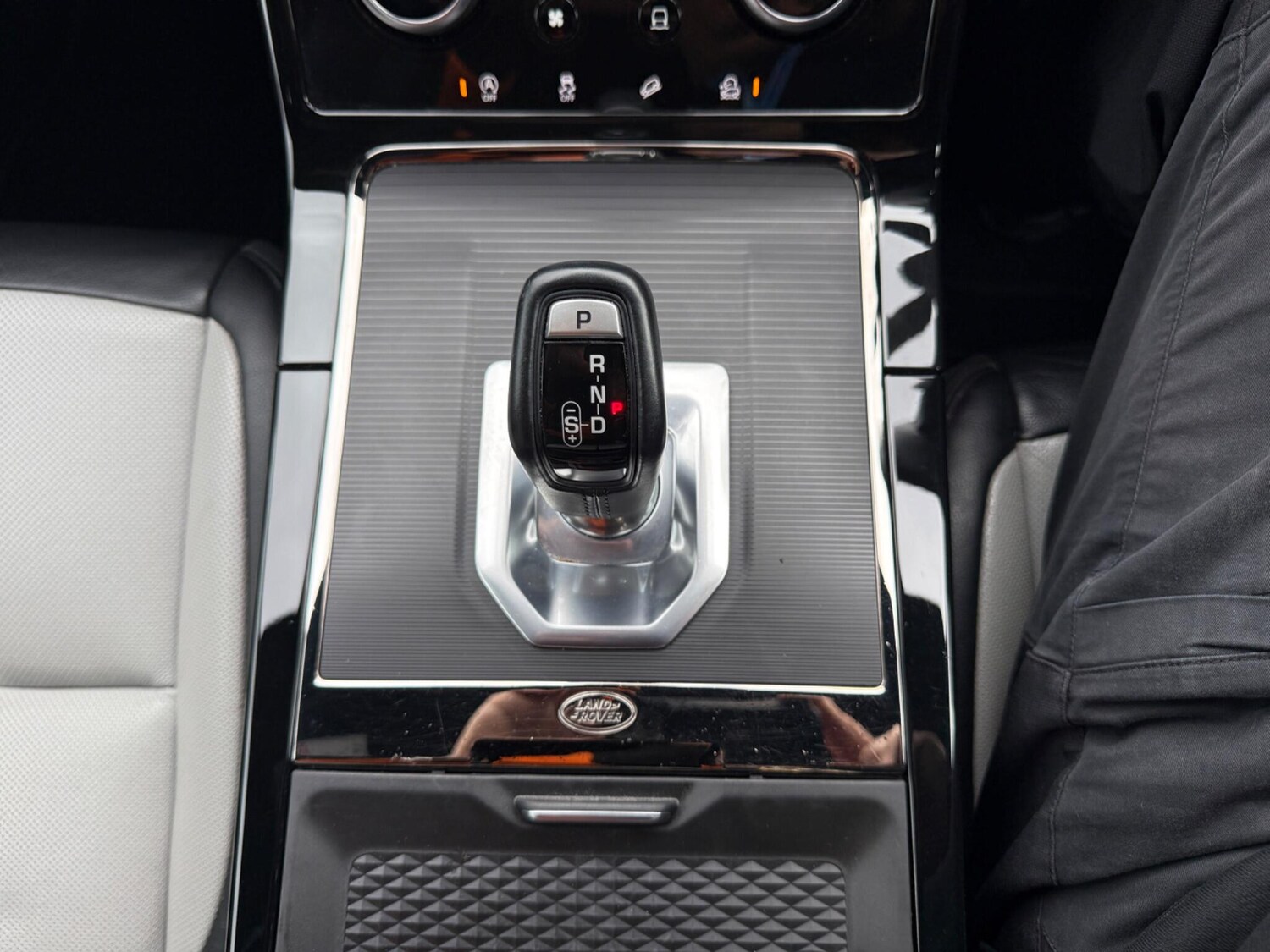 Used Land Rover Range Rover Evoque 2019 for sale - 77812877: Photo 13