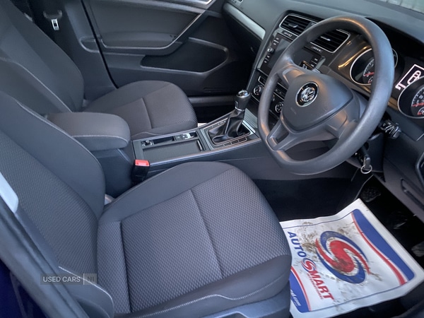 Used Volkswagen Golf 2017 for sale - 76856149: Photo 4