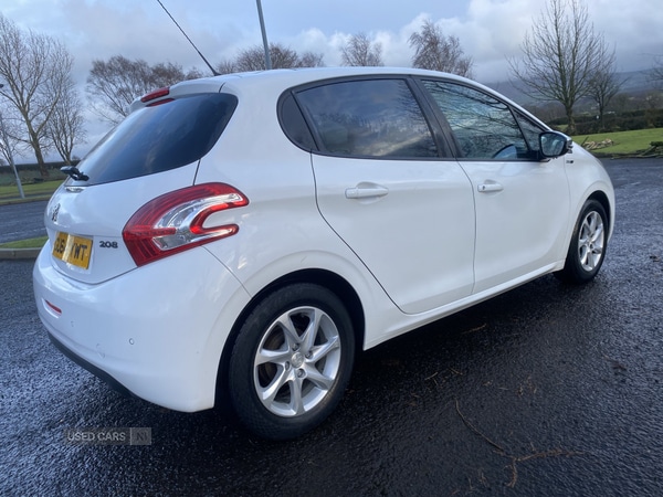 Used Peugeot 208 2014 for sale - 77332338: Photo 10