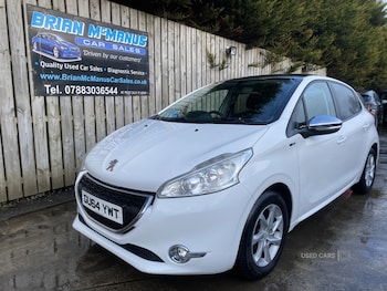 Used Peugeot 208 2014 for sale - 77332338: Photo