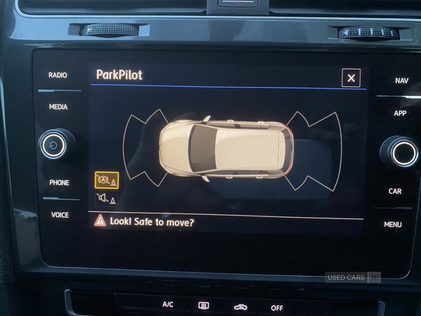 Used Volkswagen Golf 2017 for sale - 76099696: Photo 12