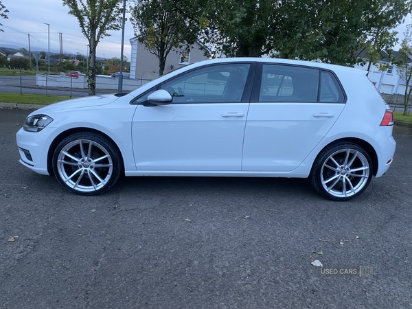 Used Volkswagen Golf 2017 for sale - 76099696: Photo 8