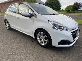 Used Peugeot 208 2016 for sale - 75155102: Photo