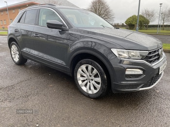Used Volkswagen T-Roc 2019 for sale - 76753631: Photo