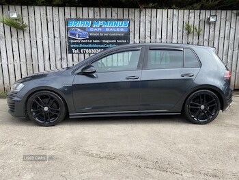 Volkswagen - Golf