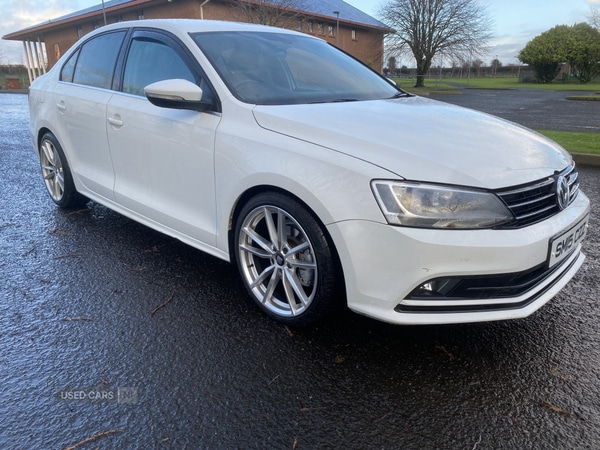 Used Volkswagen Jetta 2015 for sale - 77052550: Photo 2