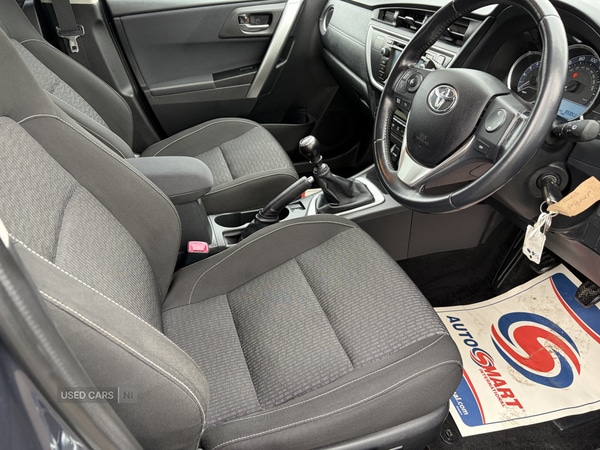 Used Toyota Auris 2015 for sale - 78008053: Photo 6