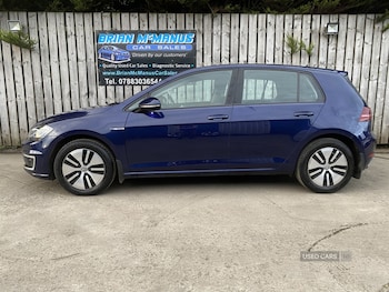 Volkswagen - Golf