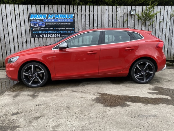 Used Volvo V40 2013 for sale - 71255695: Photo 1