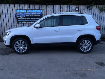Volkswagen - Tiguan