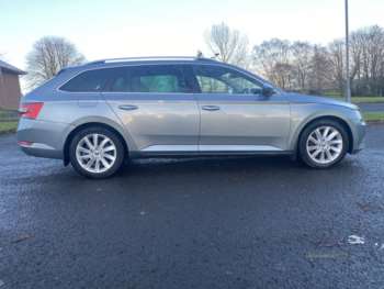 Used Skoda Superb 2017 for sale - 71257123: Photo