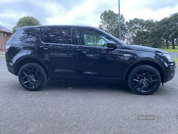 Used Land Rover Discovery Sport 2018 for sale - 75928671: Photo