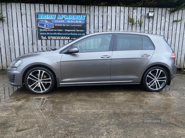 Used Volkswagen Golf 2015 for sale - 76522905: Photo 2