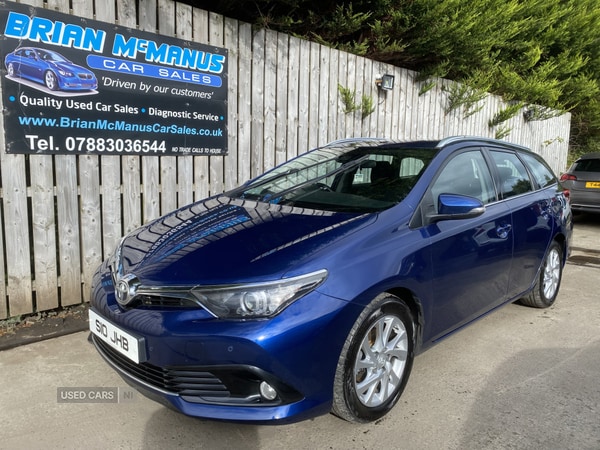 Used Toyota Auris 2017 for sale - 75782718: Photo 2