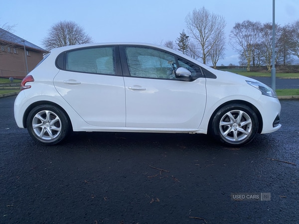 Used Peugeot 208 2016 for sale - 77599321: Photo 3