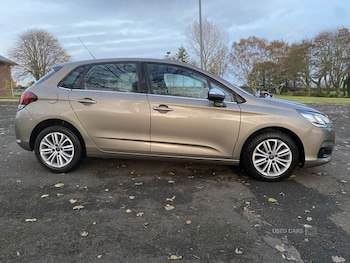 Used Citroen C4 2015 for sale - 76500396: Photo