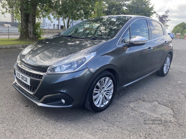 Used Peugeot 208 2015 for sale - 75280860: Photo 6