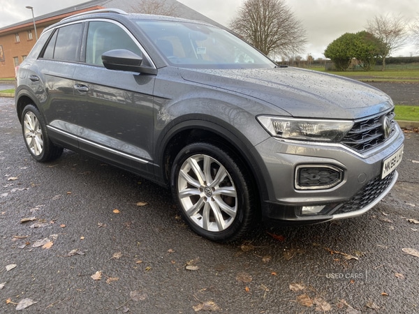 Used Volkswagen T-Roc 2018 for sale - 76634496: Photo 4