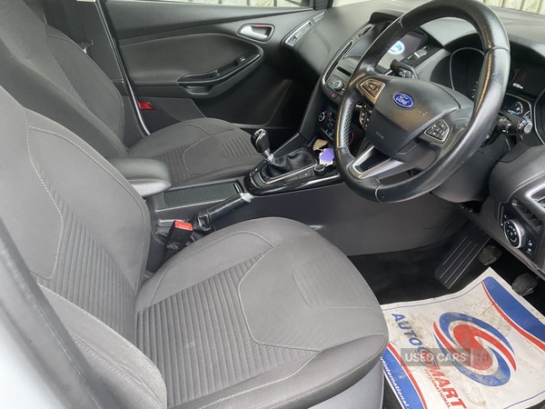 Used Ford Focus 2017 for sale - 77551126: Photo 6