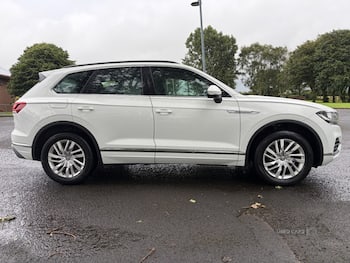 Used Volkswagen Touareg 2019 for sale - 79727622: Photo
