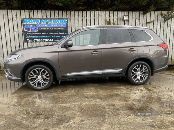 Used Mitsubishi Outlander 2016 for sale - 77315594: Photo 2