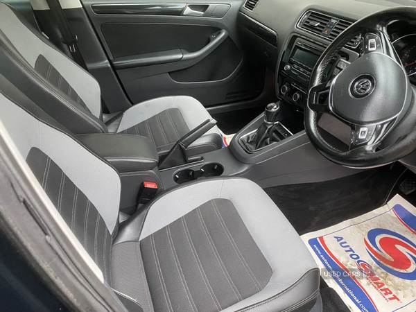 Used Volkswagen Jetta 2015 for sale - 77009071: Photo 6