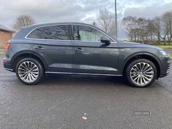 Used Audi Q5 2017 for sale - 77030213: Photo