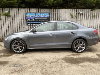 Volkswagen - Jetta