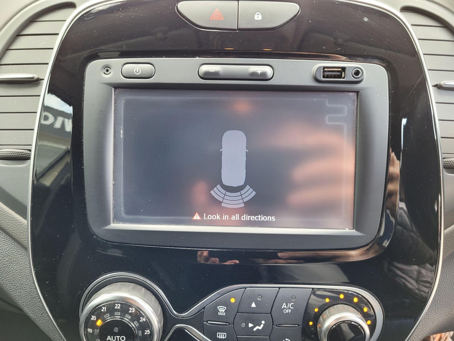 Used Renault Captur 2018 for sale - 78058583: Photo 22